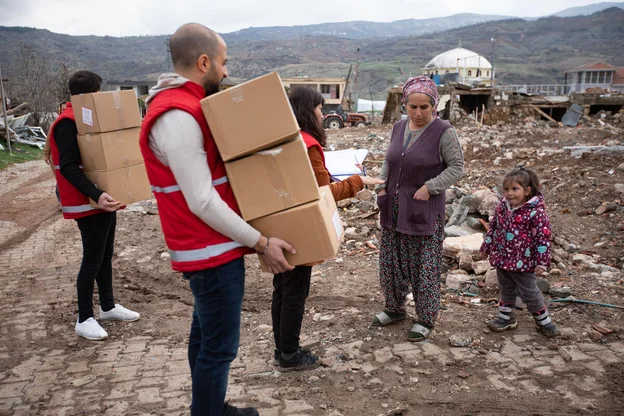 ch1792766-save-the-children-provided-blankets-shelter-kits-hygiene-kits-to-eylul-and-her-family.jpg