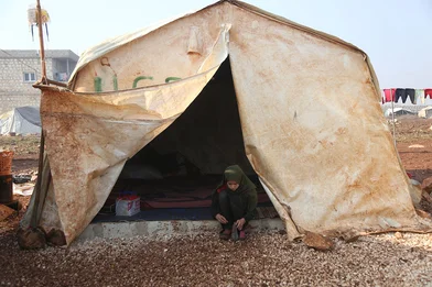 CH1641846-Hiba-12-outside-her-tent-in-the-camp-where-she-lives.JPG CH1641846-Hiba-12-outside-her-tent-in-the-camp-where-she-lives.JPG