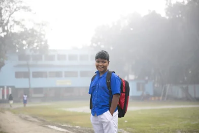 CH1651500-Sohan-9-smiles-on-his-way-to-school-in-Rajbari-District-Bangladesh.JPG CH1651500-Sohan-9-smiles-on-his-way-to-school-in-Rajbari-District-Bangladesh.JPG