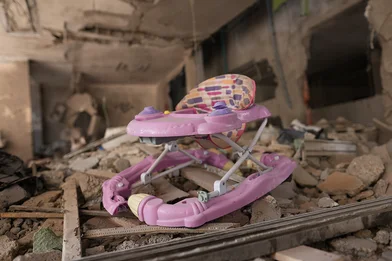CH1909334-A-child-rocking-chair-among-a-rubble-in-Gaza CH1909334-A-child-rocking-chair-among-a-rubble-in-Gaza